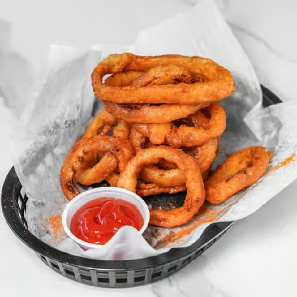 Crunchy Onion Rings: A Tasty Side Option